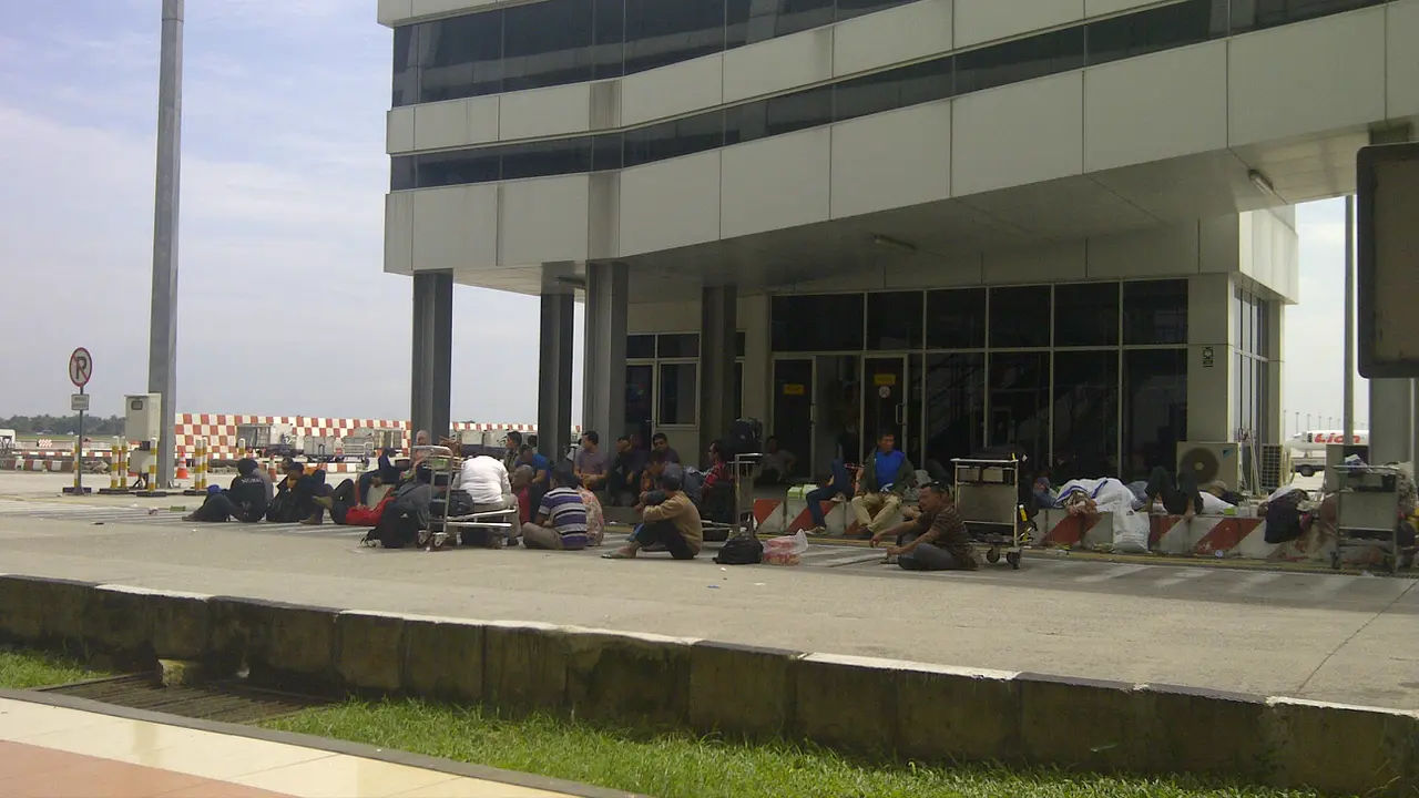Penumpang Lion Air Ancam Blokir Runway Terminal 3 Bandara Soetta