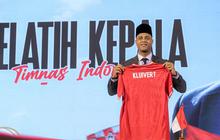 VIDEO: Kluivert Muncul Pakai Jersey Timnas, Bangga Suporter Fanatik Beri Dukungan