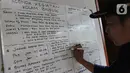 Masyarakat Pelestarian Hutan Pesisir (KMPHP) membuat agenda kegiatan kolam bioflok di Desa Kaliwlingi Kabupaten Brebes, Jawa Tengah (28/03/2022). Kolaborasi Yayasan KEHATI dan KMPHP sebagai dukungan program pemberdayaan masyarakat dan sinkronisasi dari kegiatan ekowisata. (Liputan6.com/HO/Ading)