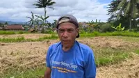 Petani Sukabumi Curhat Mahalnya Ongkos Angkut dan Aturan Pembelian Saat Harga Pupuk Turun
