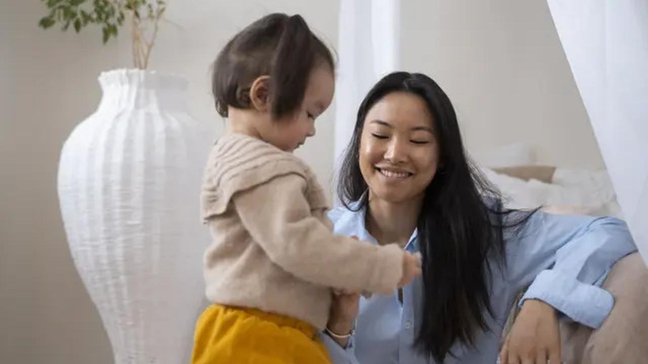 5 Metode Kenalkan Emosi pada Anak, Tips Agar Buah Hati Punya Kecerdasan Emosional Tinggi