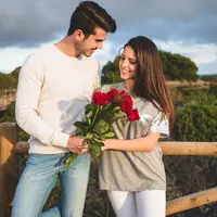 Ilustrasi pasangan cinta, romantis. (Image by Freepik)