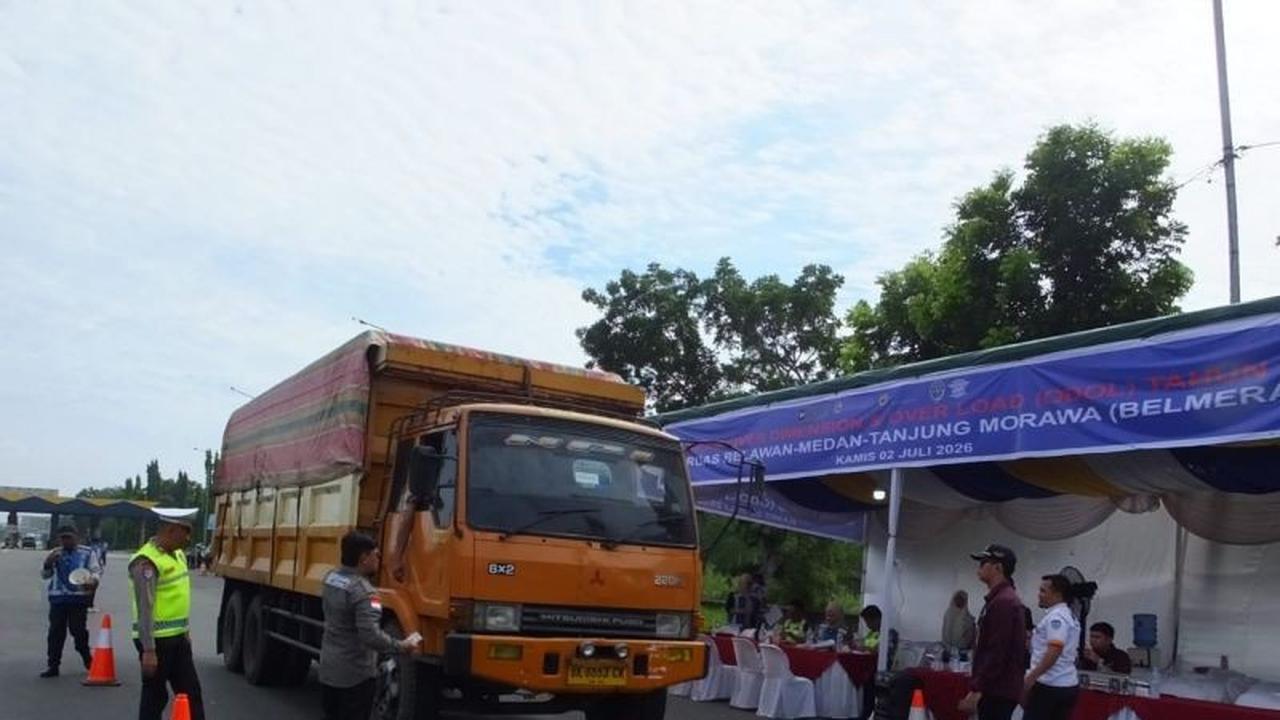 RO1JNT Tingkatkan Keselamatan Berkendara Melalui Operasi ODOL di Tol Belmera