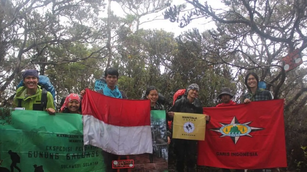 Gunung Balease di Sulawesi