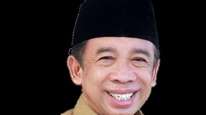 Lepas Kursi DPR, Qomar Jadi Dosen Kebidanan - Celeb 