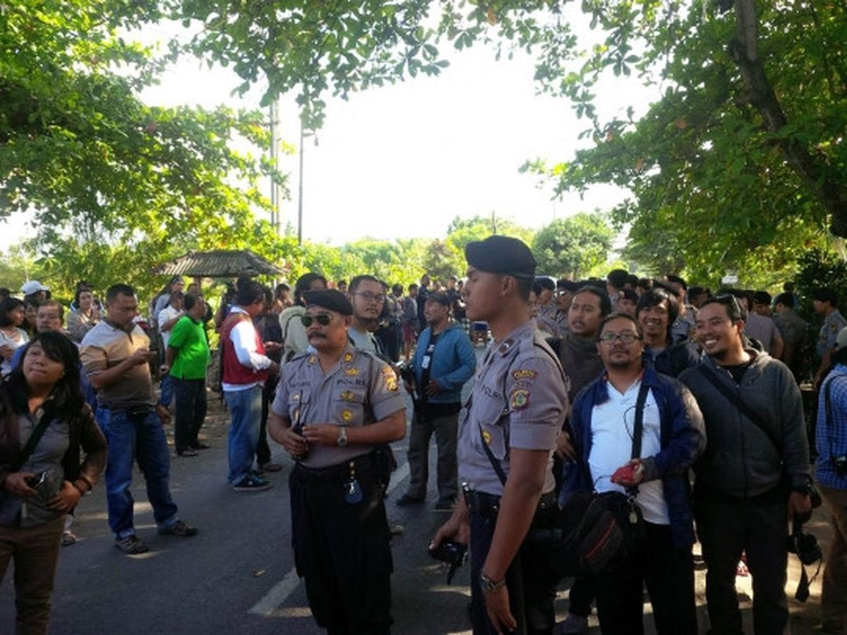 Pengawalan ketat Margriet hadiri rekonstruksi pembunuhan Angeline