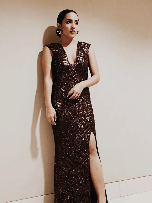 [Bintang] Angel Pieters