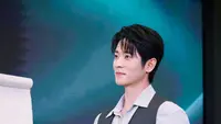 Potret Cheng Lei Sapa Fans di iQIYI Starship 2026, Cicipi Kuliner Indonesia hingga Foto Bareng