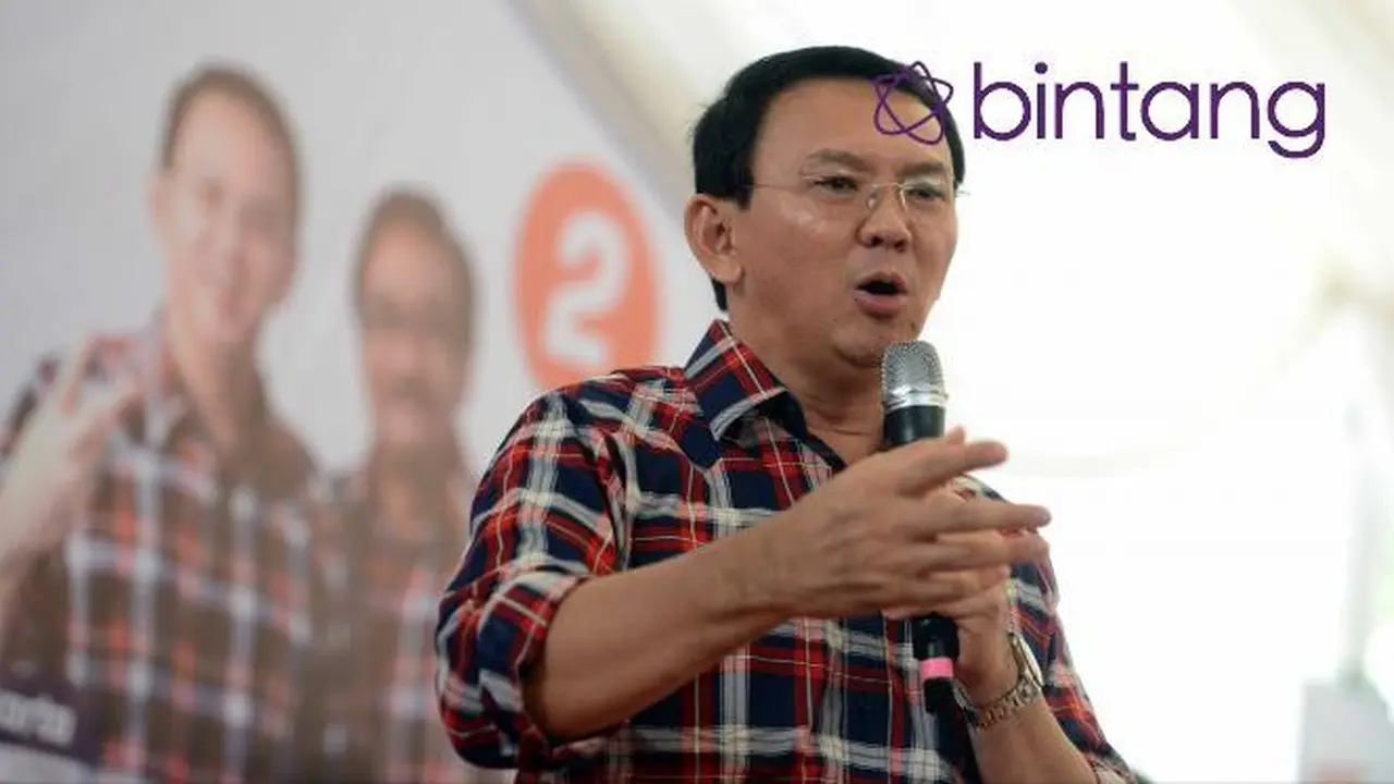 Menangis, Ahok Bacakan Kutipan Buku Berlindung di Balik Ayat Suci