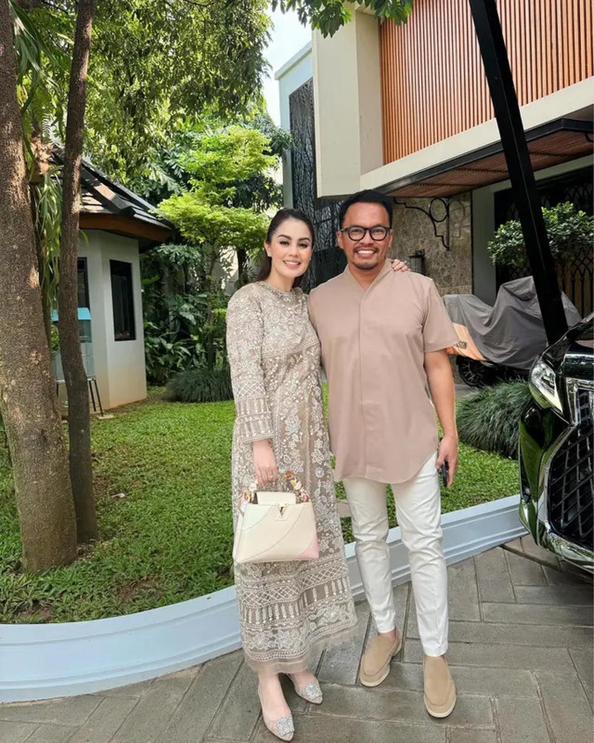 10 Potret Kompak dan Mesra Jennifer Dunn Bareng Faisal Haris yang Tuai Pujian