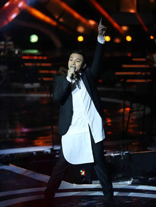 Lelaki kelahiran Bandung, 48 tahun silam ini mengungkapkan rahasianya bisa diterima pada generasi kekinian. Ia mengaku karena liriknya yang sederhana. (Nurwahyunan/Bintang.com)