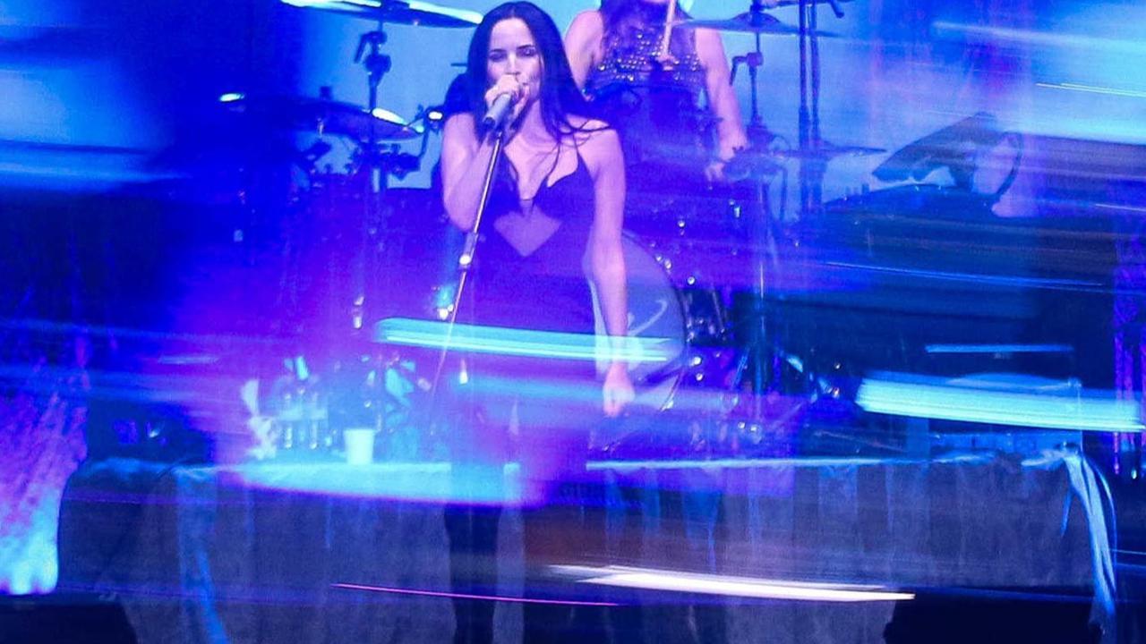 Konser Penuh Cinta The Corrs di Jakarta