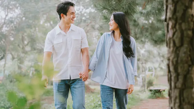 couple juli yang selektif
