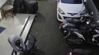 Sebuah kasus pencurian sepeda motor terjadi pada Rabu pagi, 21 Mei 2025, di Jalan lucky garden Permata Pamulang, Kota Tangerang Selatan (Istimewa)