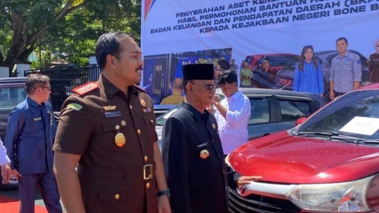 Penyelamatan Aset Bone Bolango: Kejari dan Pemkab Amankan Kendaraan Dinas Senilai Rp1,67 Miliar