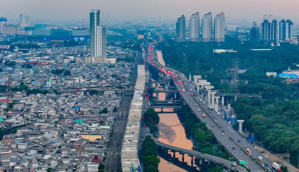 Saat ini, progres pembangunan Jalan Tol Harbour Road II (Ancol Timur–Pluit) saat ini telah mencapai 32,31% dan ditargetkan selesai pada Desember 2026.