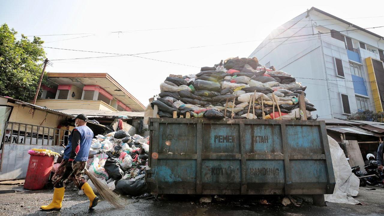 Sulap Sampah Jadi Sumber Energi, Bandung Jadi Prioritas Utama