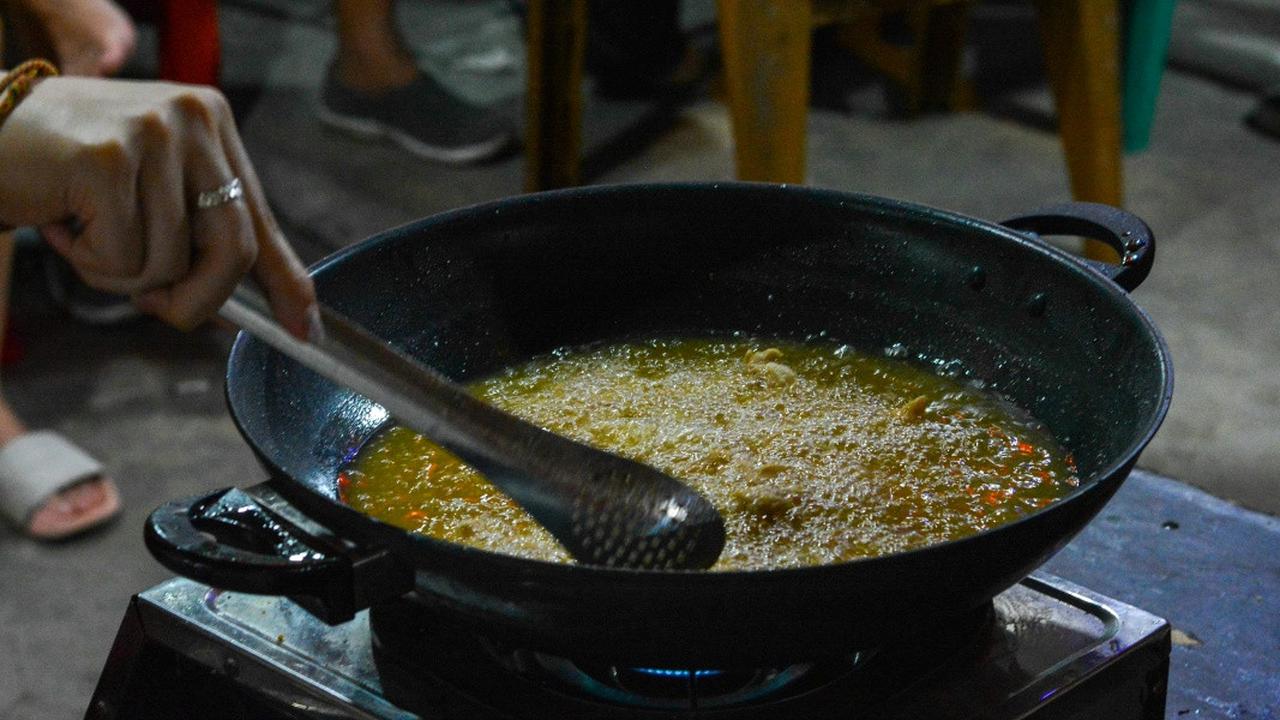 10 Tips Menggoreng agar Makanan Tidak Terlalu Berminyak dan Awet Renyah, Rahasia untuk Sajian Lebih Menggugah Selera