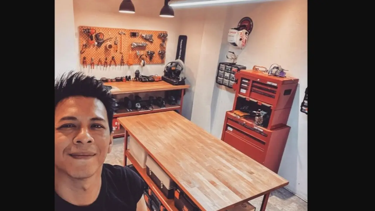 Ariel Noah sempat dikabarkan meninggal dunia akibat kecelakaan,