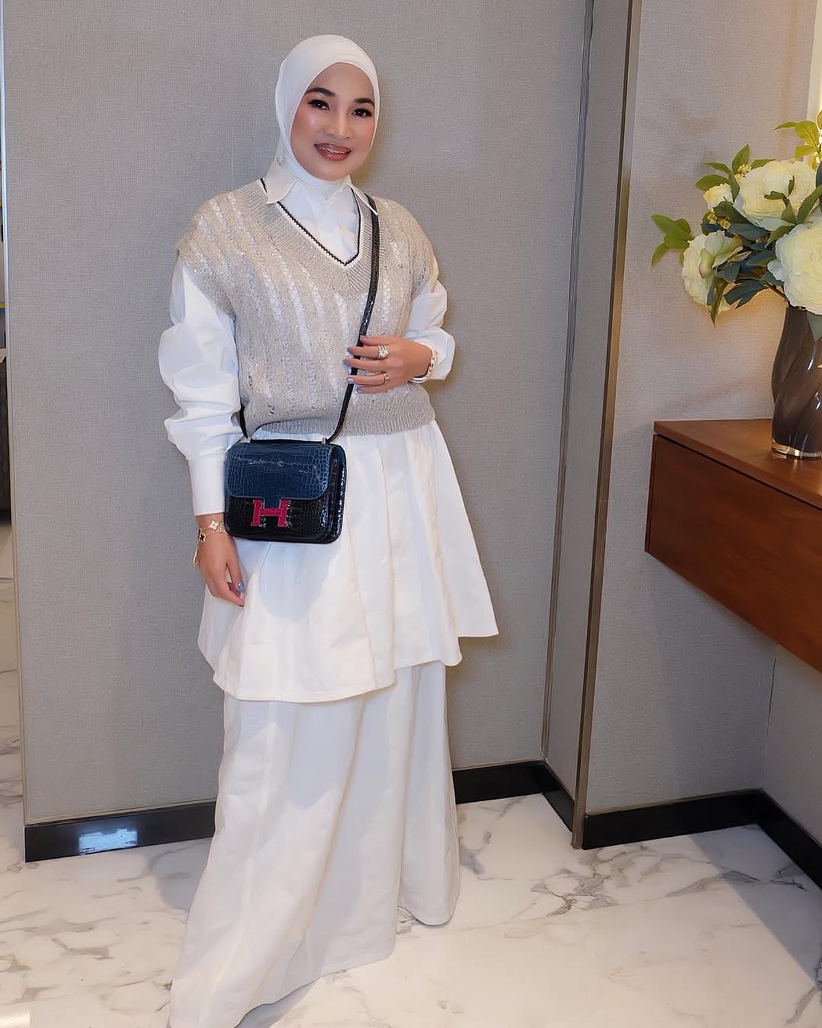 Potret Istri Haji Isam yang Cantik dengan Make Up Profesional, Hadiri Ulang Tahun Cucu