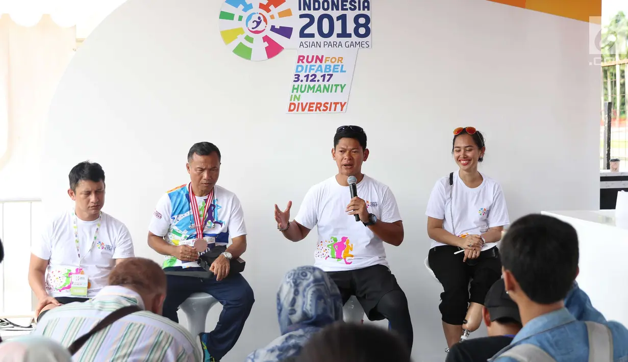 Ketua Inapgoc Raja Sapta Oktohari memberi keterangan saat jumpa pers di Jakarta, Minggu (3/12). Dalam jumpa pers tersebut menjelaskan perhelatan Run For Difable 2017 yang akan di selenggarakan. (Liputan6.com/Angga Yuniar)