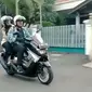 7 Gaya Boncengan yang Melambangkan Status Hubungan (@yamaha.jabar/Instagram)