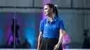 Selebritas Indonesia, Denalta Eunike saat laga semifinal ganda campuran padel Turnamen Olahraga Selebriti Indonesia (TOSI) Season 4 di GOR UNJ, Jakarta, Minggu (02/11/2025). (Bola.com/Bagakara Lazuardi)