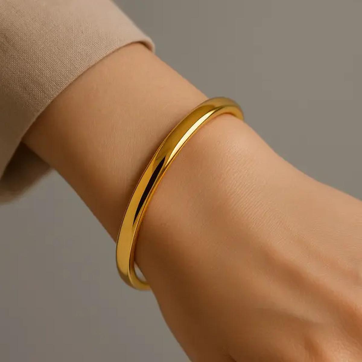 8 Model Gelang Emas 24 Karat 5 Gram yang Lagi Tren, Mewah Tapi Simpel untukSehari-Hari