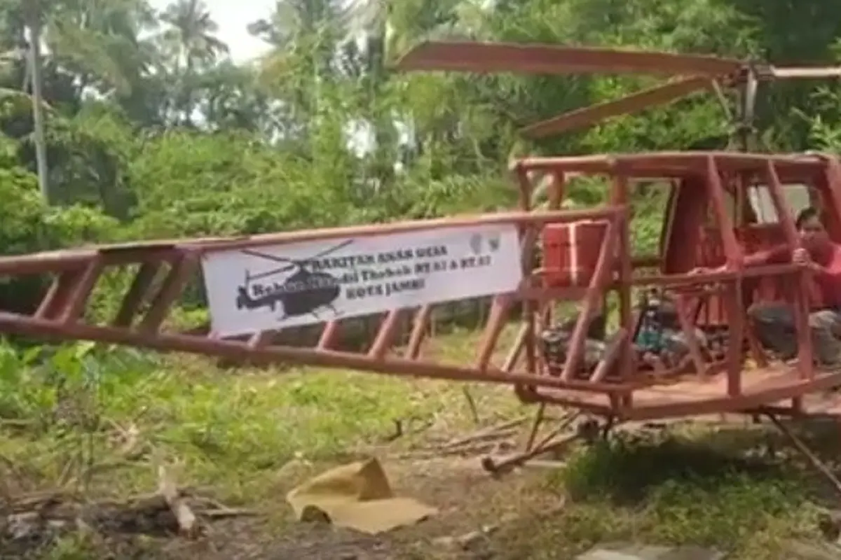 Helikopter dari Barang Bekas