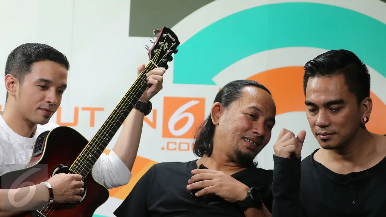 Personel Band Ungu, Onci, Makki dan Enda