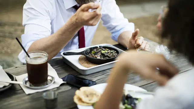 [bintang] Baik Hati, 3 Zodiak Ini Bakal Traktir Kamu Saat Bukber