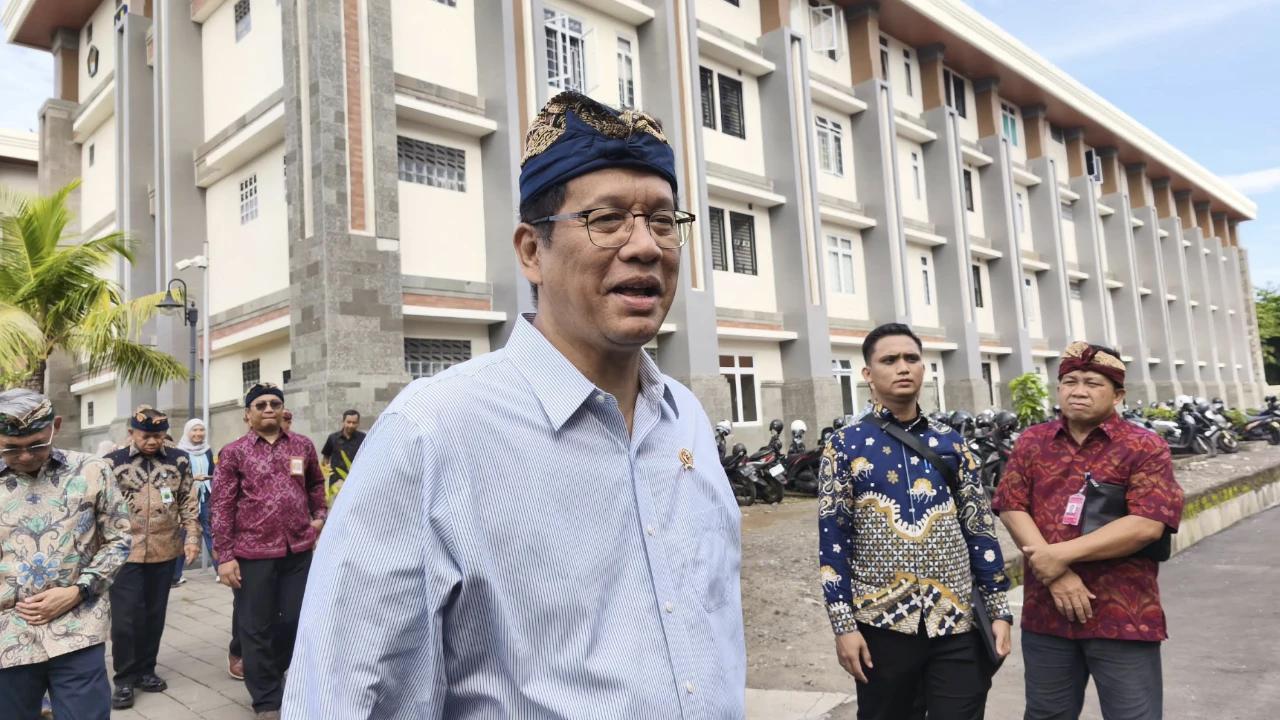 Hashim Djojohadikusumo Sebut Sistem Pajak dan Bea Cukai Bobrok, Menkeu Purbaya Langsung Bereaksi
