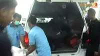 [VIDEO] Lintasi Jalan Rusak, Pengendara Motor Tewas Terlindas Bus