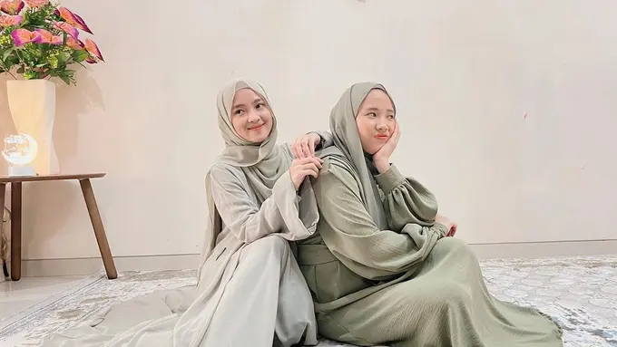 Nissa Sabyan dan Iin Fadillah