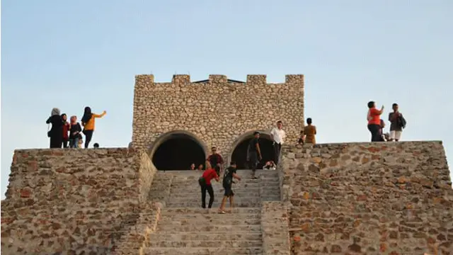 Benteng Ulanta, Menjadi Lokasi Berswafoto Terbaru di Bone Bolango