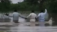 Hujan Monsun Tewaskan 236 Orang di India dan Pakistan