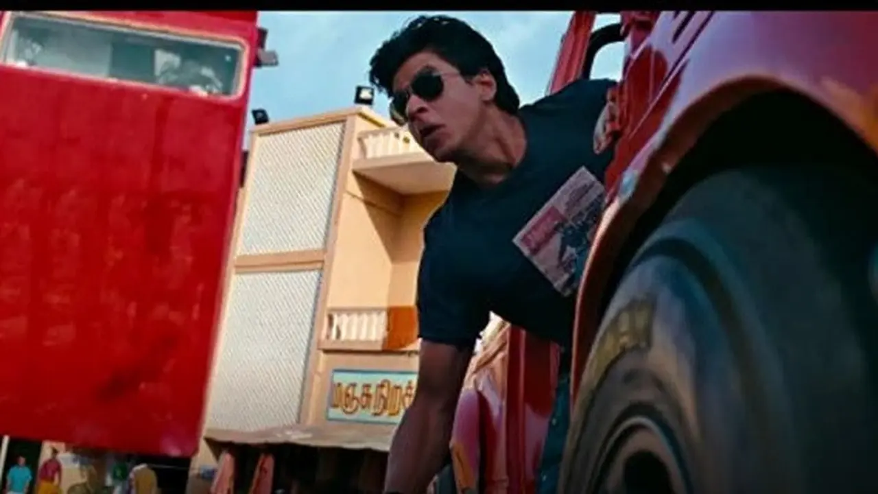 Adegan film Chennai Express tayang di Mega Bollywood hari ini (Foto: UTV Motion Pictures via IMDB.com)