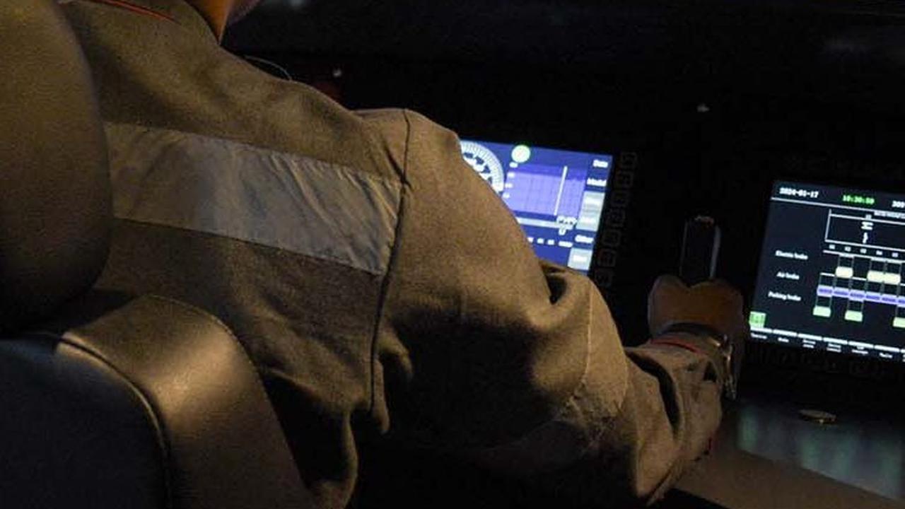 FOTO: Mengintip Puluhan Masinis Indonesia Latihan Operasikan Kereta Cepat Whoosh