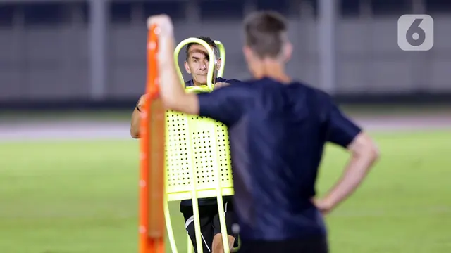 Latihan Timnas Indonesia di Stadion Madya GBK