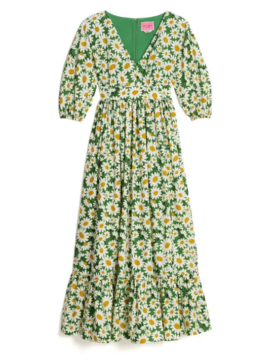 Detail-detail unik selalu jadi ciri dari koleksi ready-to-wear Kate Spade seperti ruffles, smocking, defined waists, dan voluminous sleeves. (Foto: Kate Spade New York)