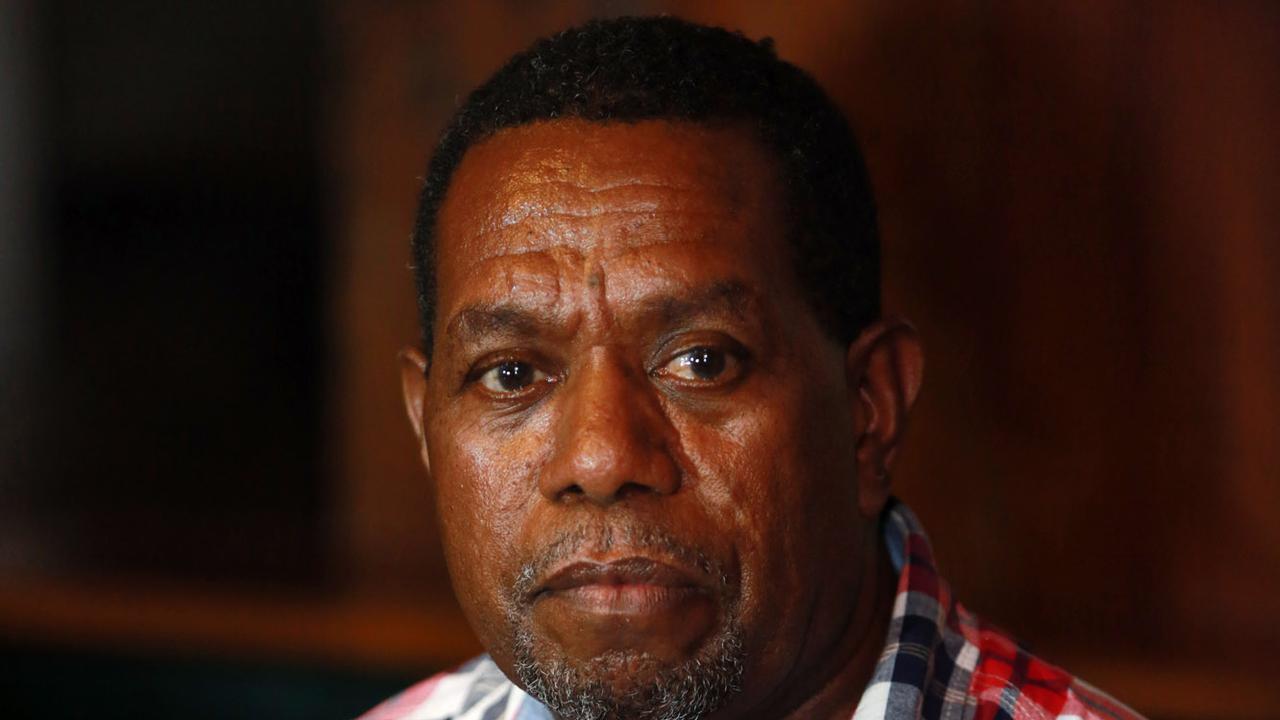 [Bintang] Edo Kondologit