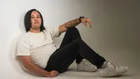 Calvin Dores Siap Bangkit di Industri Musik, Ungkap Makna di Balik Single Sampai Kapankah