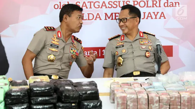Kapolri Rilis Penyelundupan 239 Kg Sabu dan 30 Ribu Butir Narkoba dalam Mesin Cuci