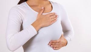 Memperhatikan kesehatan payudara (Foto: Freepik.com)