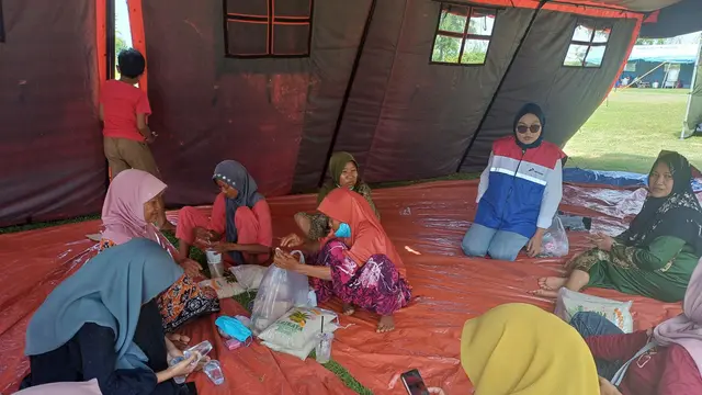 PT Pertamina Patra Niaga, Sub Holding Commercial & Trading Pertamina bergerak cepat mengangani warga Desa Tasikharjo, Kabupaten Tuban yang mengungsi di Posko BPBD pada Senin (10/6) pagi (Istimewa)