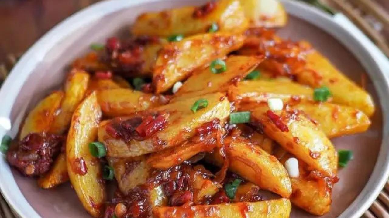 5 Resep Bumbu Kentang Goreng yang Simple, Ada Saus Keju sampai Pedas Manis Sederhana