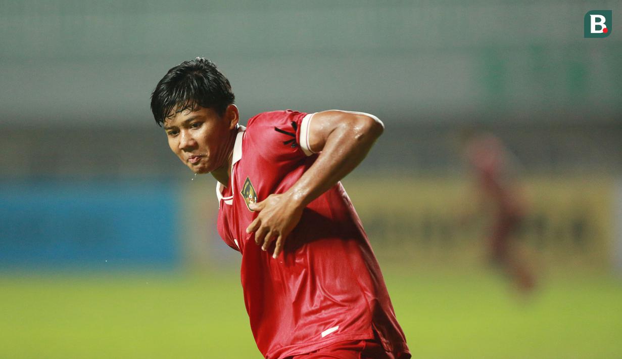 Arkhan Kaka untuk sementara menjadi pencetak gol terbanyak sementara di Kualifikasi Piala Asia U-17 2023 dengan torehan enam gol tersebut. (Bola.com/M Iqbal Ichsan)
