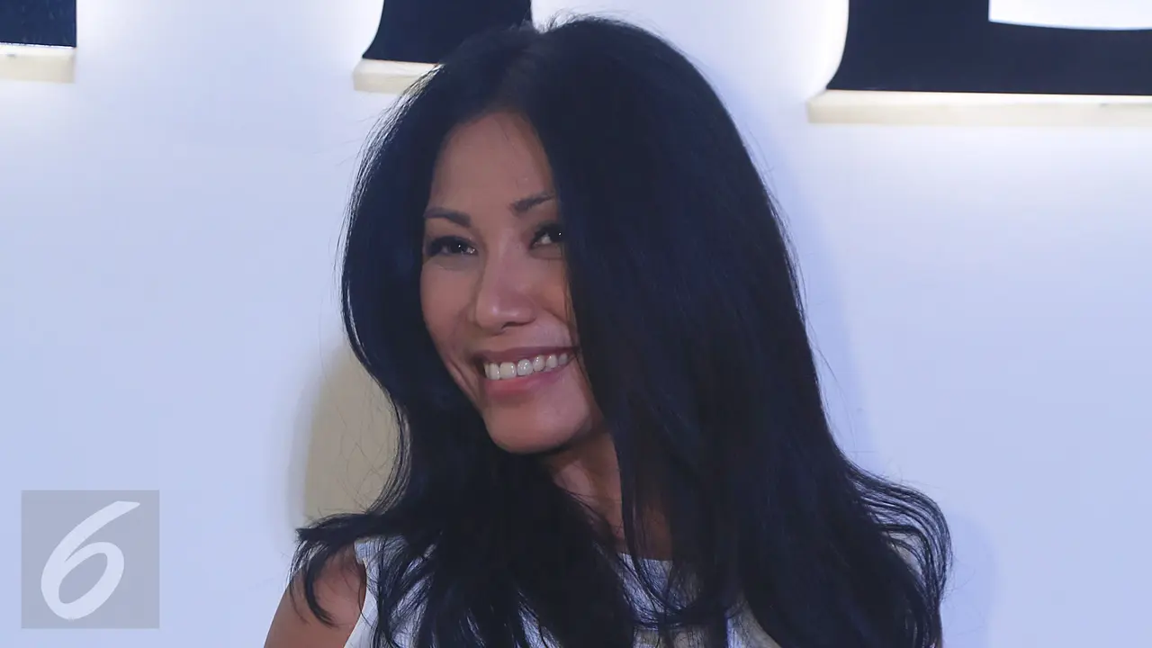 Anggun C Sasmi
