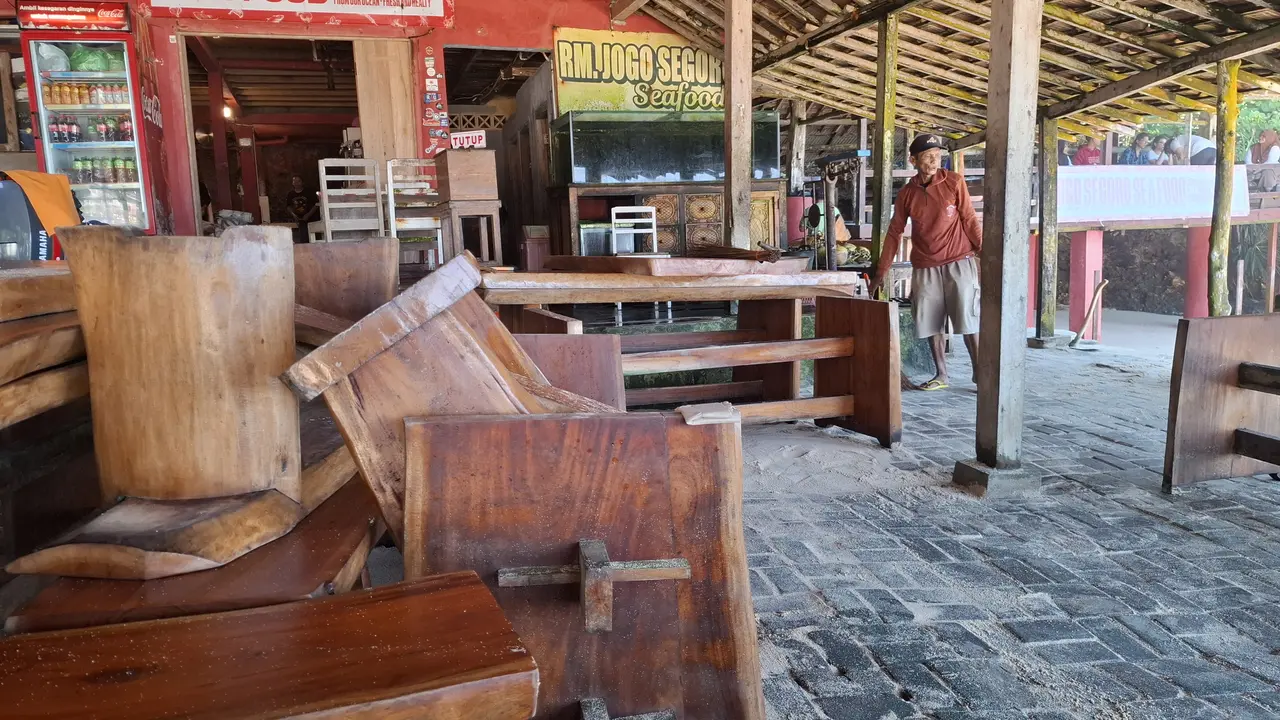 Gelombang Tinggi di Gunungkidul