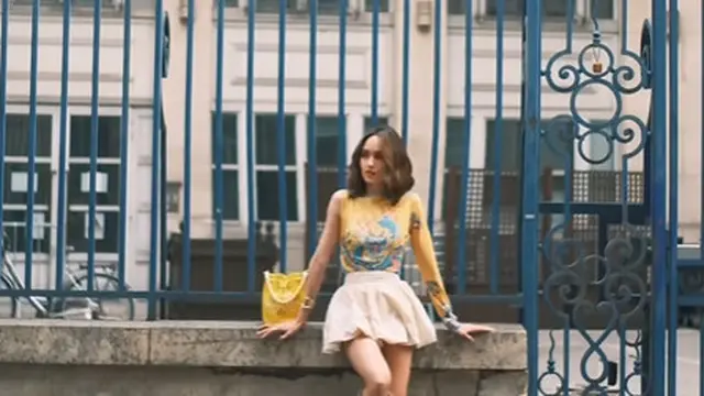6 Gaya Berkelas Cinta Laura Kiehl di Paris, Tampil Vibrant dengan Padukan Brand Lokal dan Tas Branded Luar Negeri
